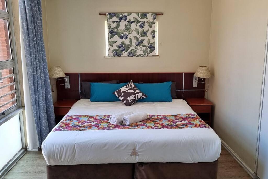 Upmarket Beach Flat, Free Wifi & Disneyplus Apartment Durban Exterior photo